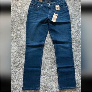 Levi's Ladies Bold Curve Classis Jeans NWT